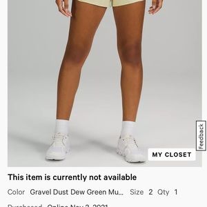 Lululemon Hotty Hot. 4” Lined Shorts